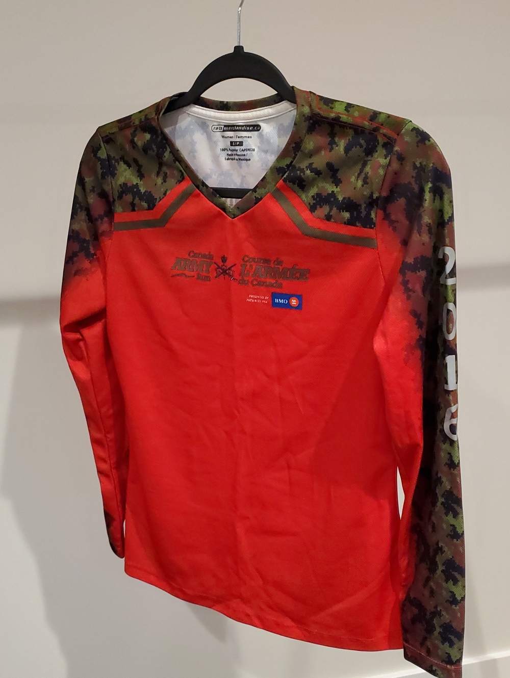 Canada Army Run Red Camo Long-Sleeve Performance Shirt